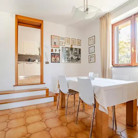 Summer Escape In Luino Villa