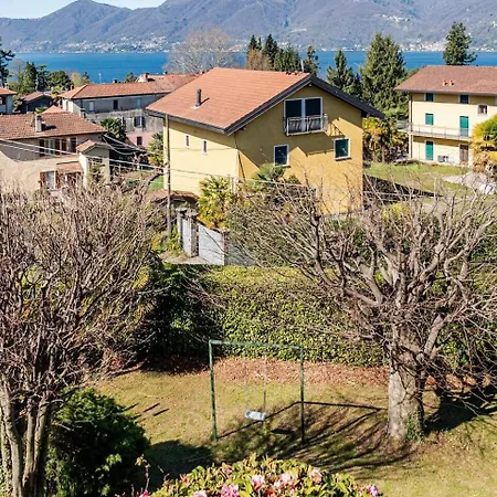 Summer Escape In Luino Villa